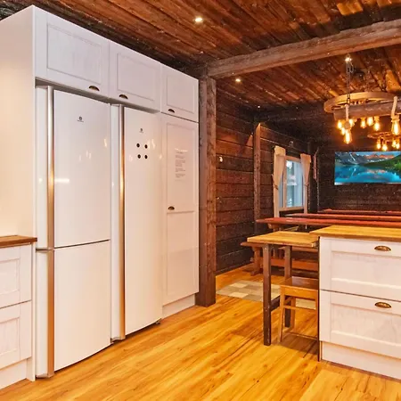 Nyaraló Jauli By Interhome